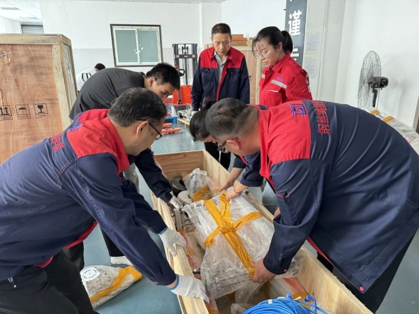 破暑前行，全員沖刺，鑄就泰斯特新速度！